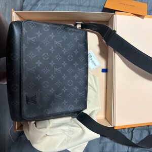 Louis Vuitton man’s bag